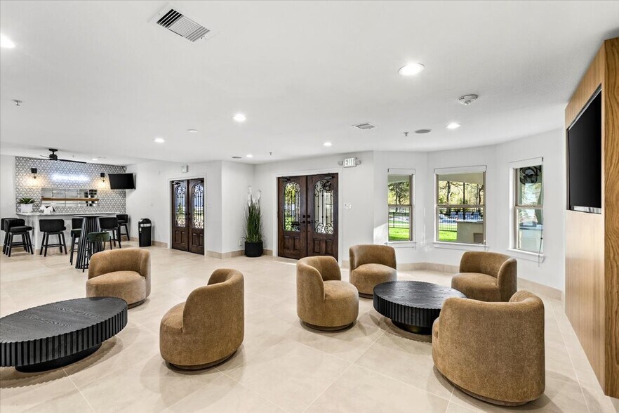 More Photos Of 8811 West Ln, Magnolia Office For Sale