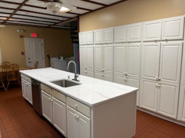 More Photos Of 294 Old Main Rd, North Falmouth Shelter For Lease