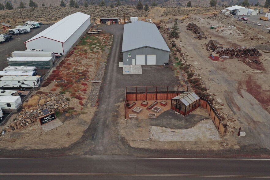 More Photos Of 14079 SW Commercial Loop Rd, Terrebonne Warehouse For Sale