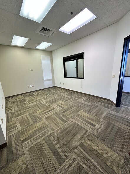 More Photos Of 1915-1919 Grass Valley Hwy, Auburn Office For Lease