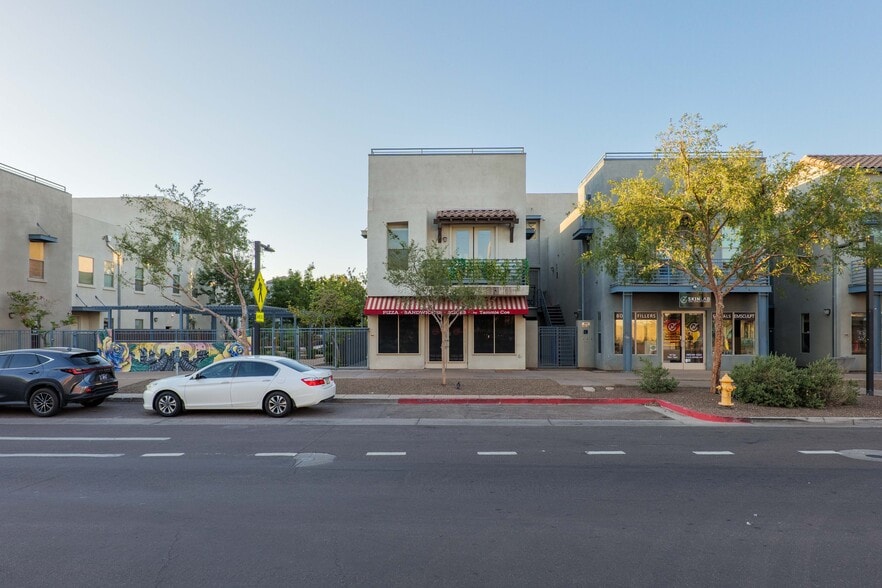 More Photos Of 610 E Roosevelt St, Phoenix Storefront Retail Residential For Sale