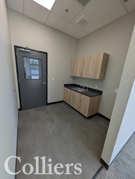 More Photos Of 11230 Joplin Rd, Boise Warehouse For Lease