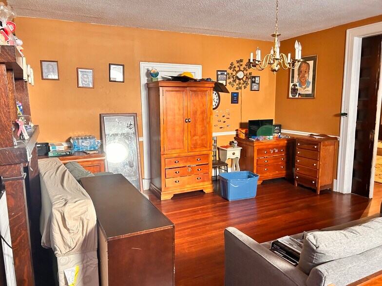 More Photos Of 511 E 13th Ave, Cordele Specialty For Sale