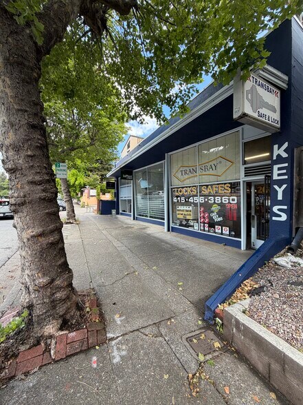 More Photos Of 2020 4th St, San Rafael Storefront For Sale