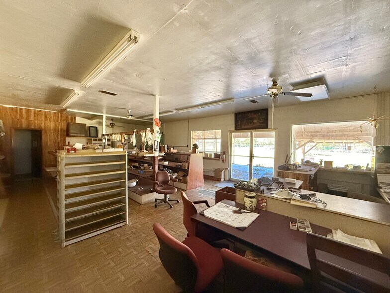 More Photos Of 2501 Douglas Hwy, Denton General Retail For Sale