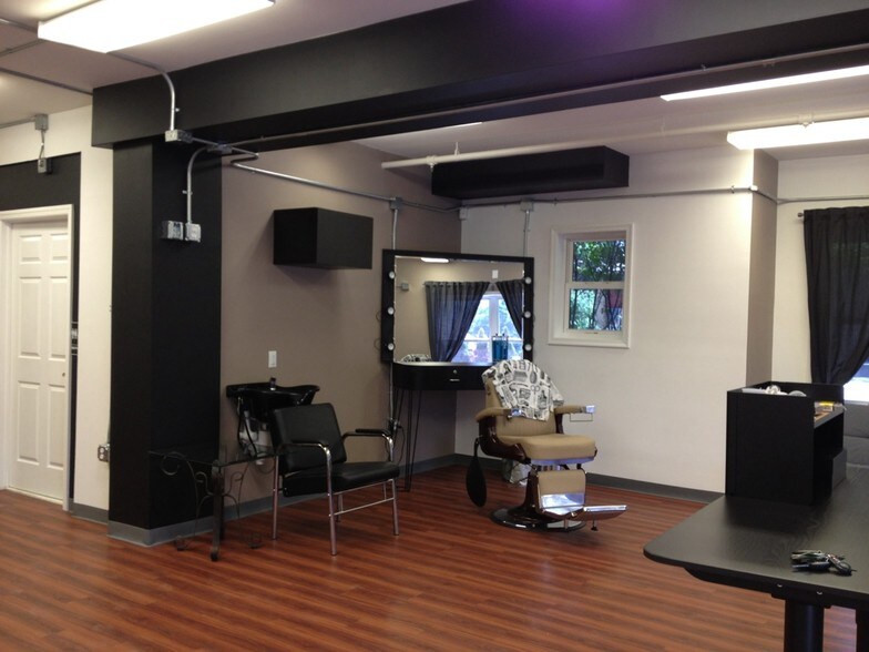 More Photos Of 160 Durham Ave, Metuchen Apartments For Lease