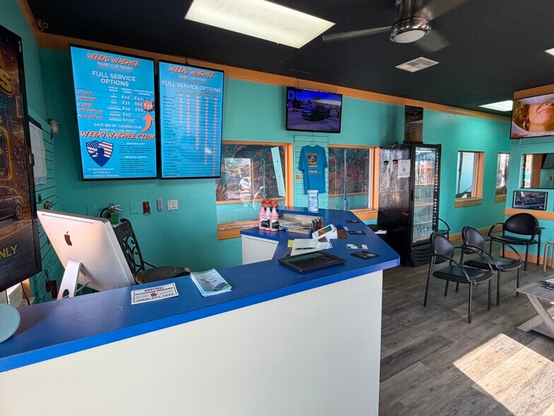 More Photos Of 12125 Cortez Blvd, Brooksville Carwash For Sale