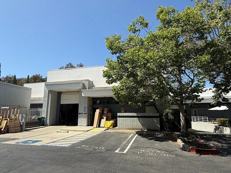 Primary Photo Of 254 Granada Dr, San Luis Obispo Warehouse For Lease
