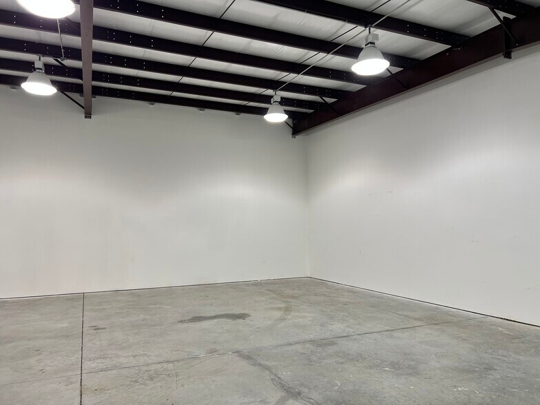 More Photos Of 128 Elk Dr, Murrells Inlet Flex For Lease