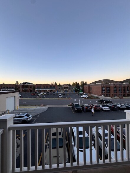 More Photos Of 2015 Sidewinder Dr, Park City Storefront Retail Office For Lease