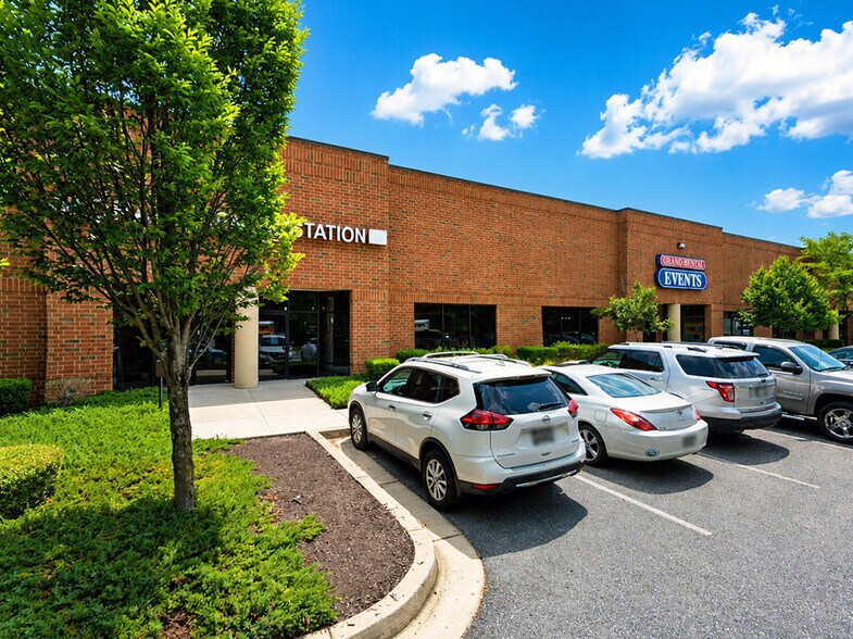 More Photos Of 8251 Telegraph Rd, Odenton Light Distribution For Lease