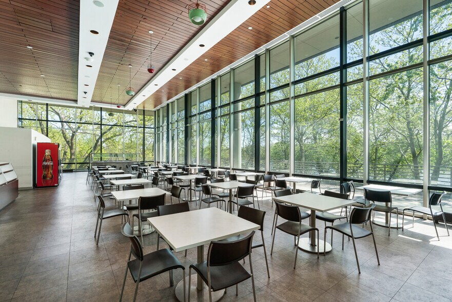 More Photos Of 105 Challenger Rd, Ridgefield Park Office For Lease