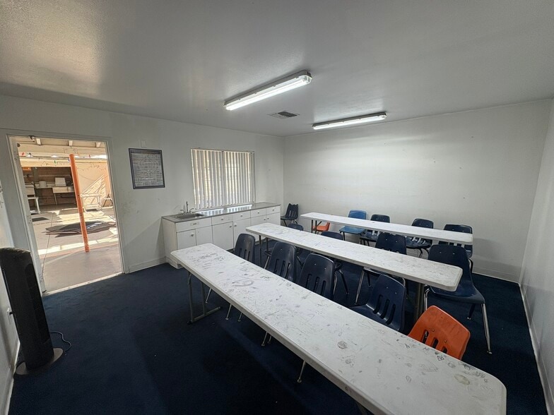 More Photos Of 9989 Laurel Canyon Blvd, Pacoima Religious Facility For Sale