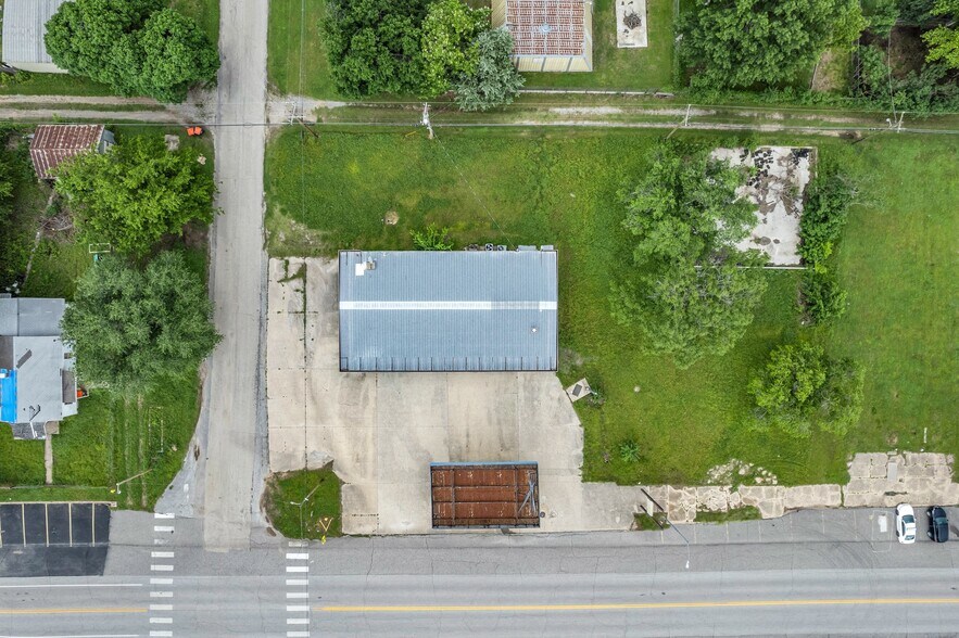 More Photos Of 101 S Main Street, Spavinaw Restaurant For Sale