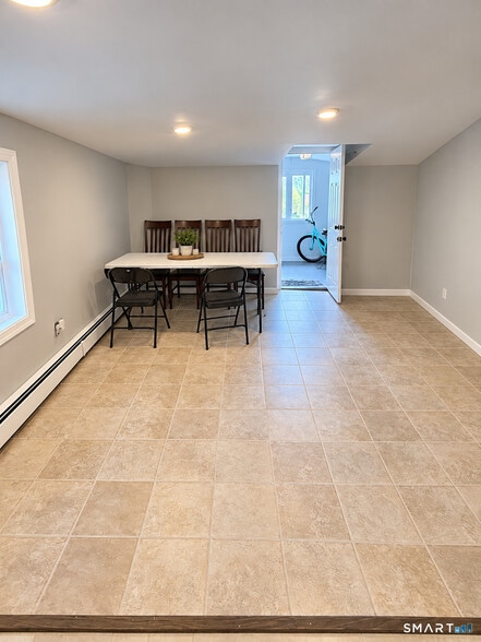 More Photos Of 40-42 Webster St, Hartford Apartments For Sale