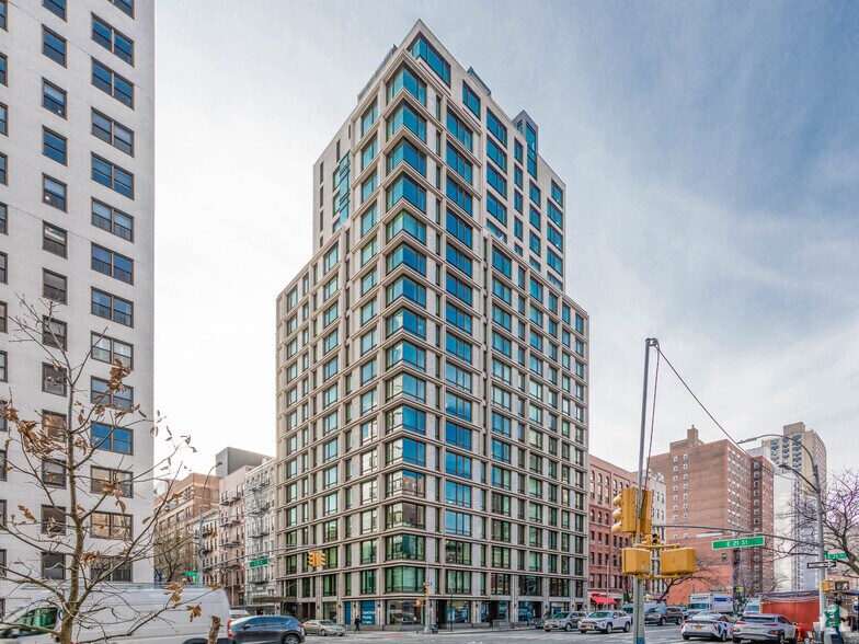 More Photos Of 261 3rd Ave, New York Apartments For Lease