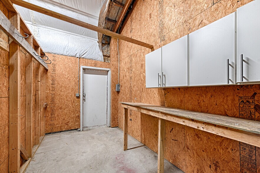 More Photos Of 1250 S State Highway 205, Rockwall Warehouse For Sale