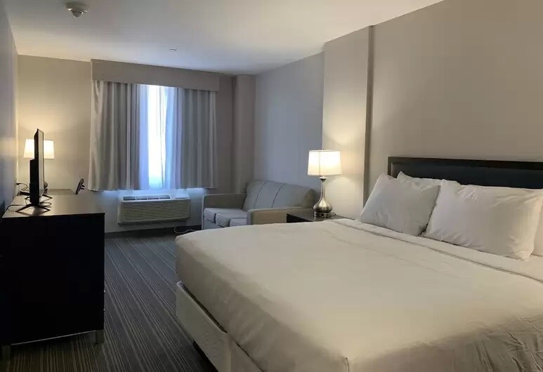 More Photos Of 1025 Beach 21st St, Far Rockaway Hotel For Sale