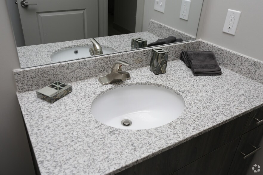 More Photos Of 114 Earle St, Clemson Apartments For Lease