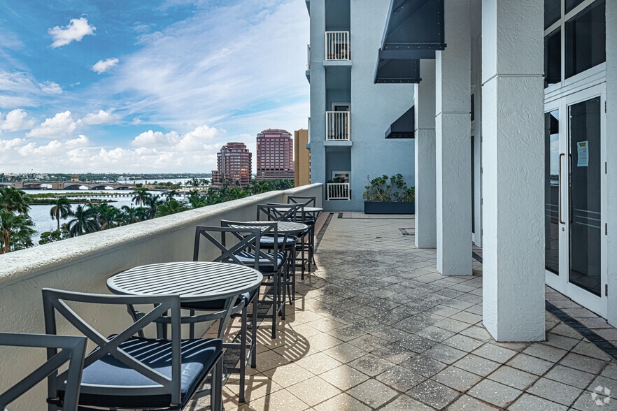 More Photos Of 255 Evernia St, West Palm Beach Apartments For Lease