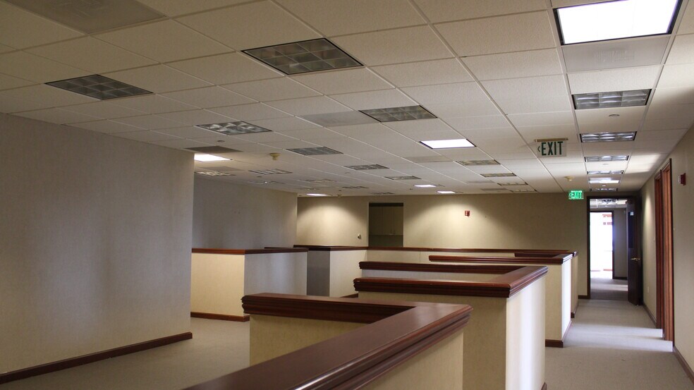 More Photos Of 1200 Brickell Ave, Miami Office For Lease