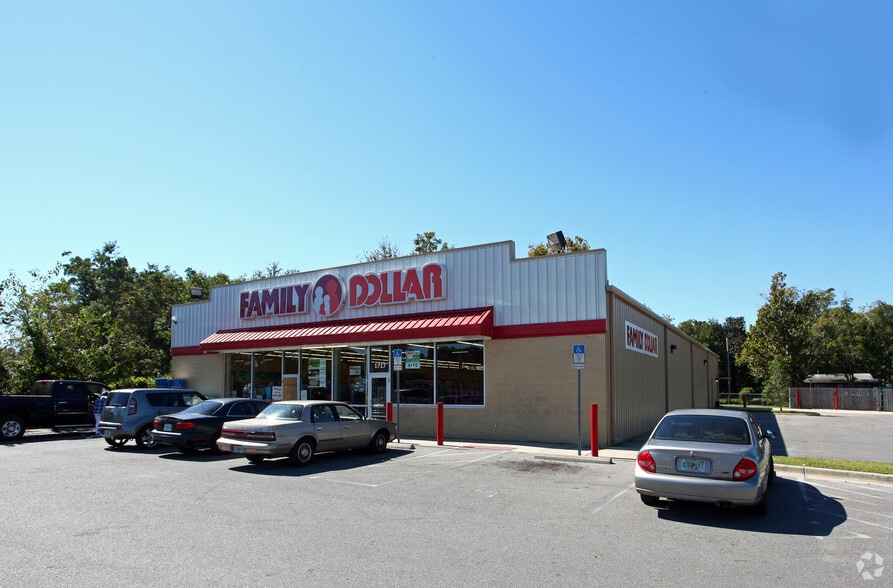 Primary Photo Of 1717 N Pace Blvd, Pensacola Freestanding For Lease