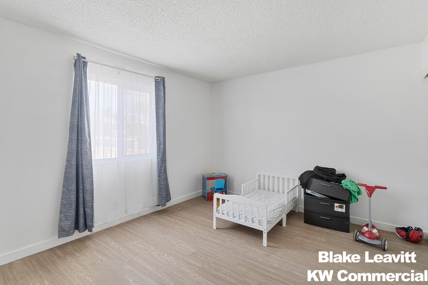 More Photos Of , Las Vegas Multifamily For Sale