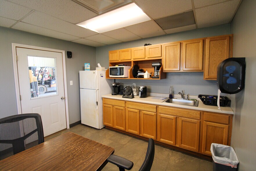 More Photos Of 6059 159th St, Galva Food Processing For Sale
