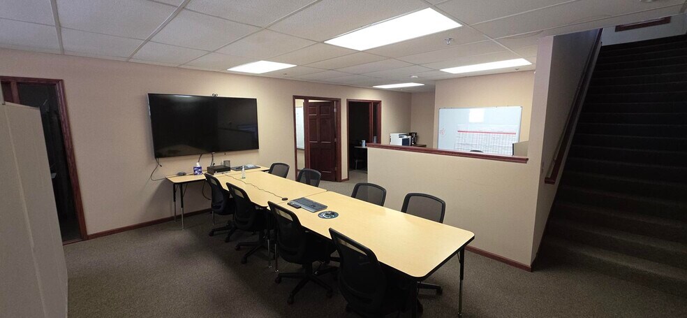 More Photos Of 2163 Northdale Blvd NW, Minneapolis Office For Sale