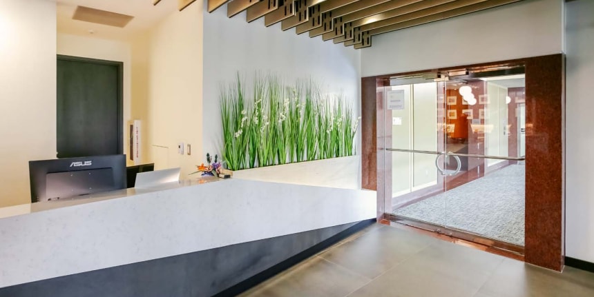 More Photos Of 1441 W Long Lake Rd, Troy Office For Sale