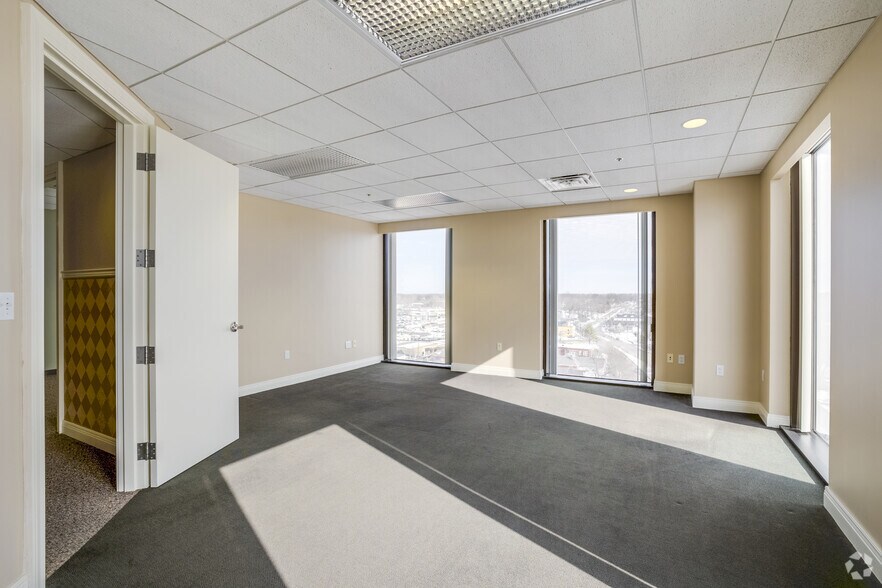 Photo of 11st Floor Ste 1100