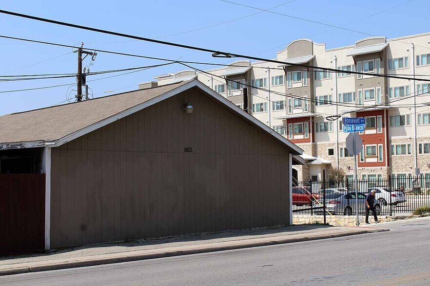 Primary Photo Of 1601 S Roosevelt Ave, San Antonio Daycare Center For Sale
