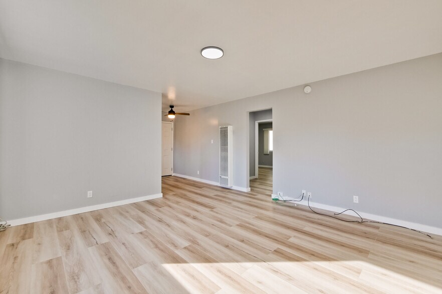 More Photos Of 935 Ravenscourt ave, Campbell Apartments For Sale