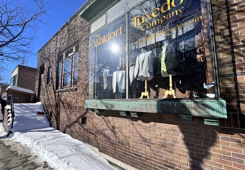 More Photos Of 204 Lancaster St, Albany Storefront Retail Residential For Sale