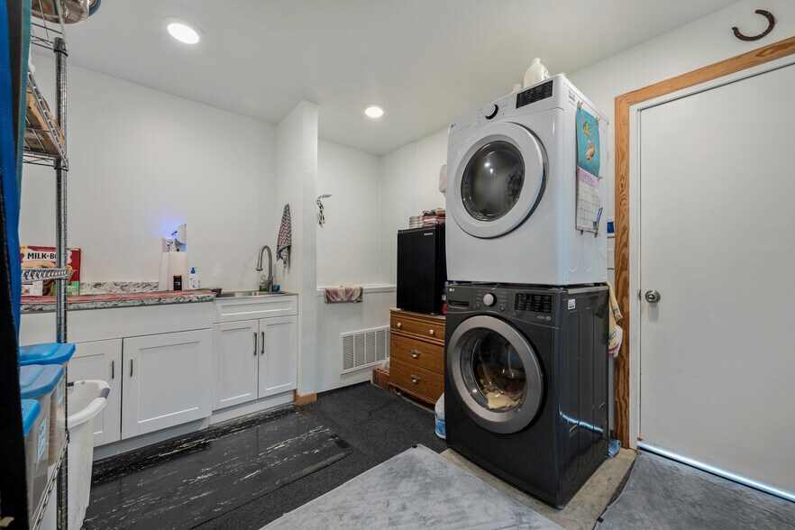 More Photos Of 667 County Road 4935, Trenton Industrial For Sale
