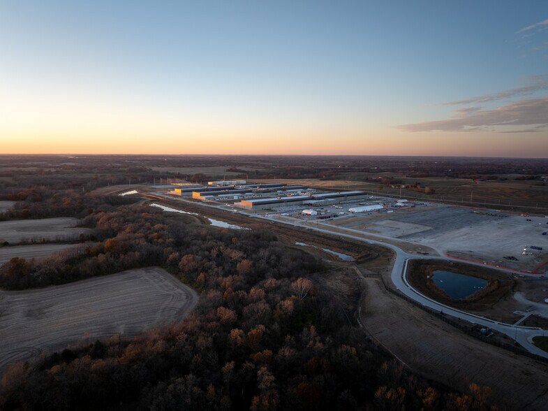 More Photos Of 0 U.S. 169 Hwy, Smithville Land For Sale