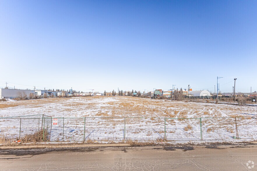 More Photos Of 10340 68th Ave NW, Edmonton Land For Lease