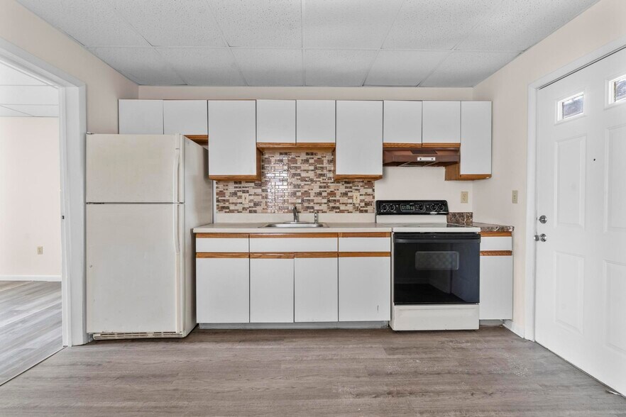 More Photos Of , Waterbury Multifamily For Sale