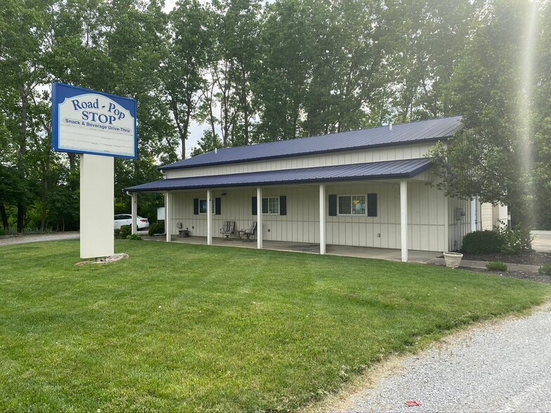 More Photos Of 1265 S Dorset Rd, Troy Freestanding For Sale