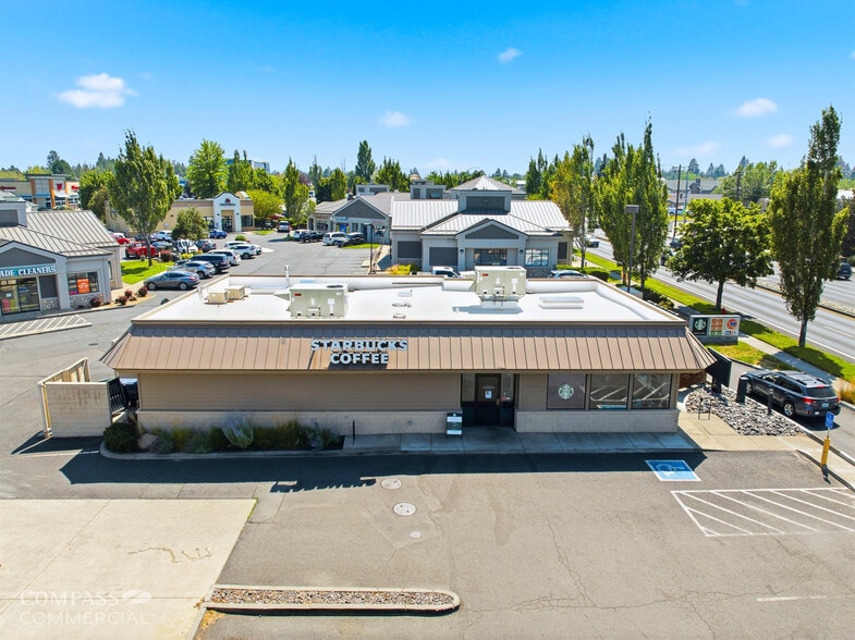 More Photos Of 583 NE Bellevue Dr, Bend Fast Food For Sale