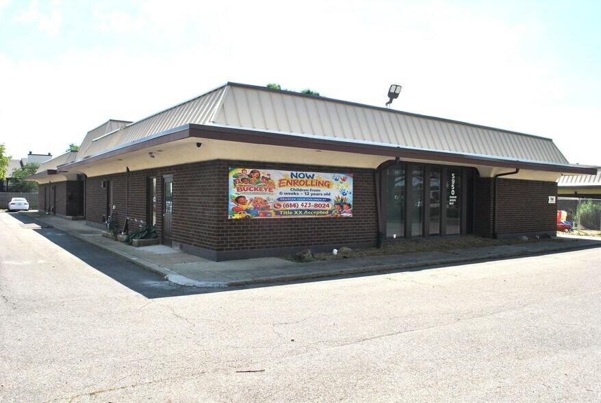 More Photos Of 5930 Sharon Woods Blvd, Columbus Office For Lease