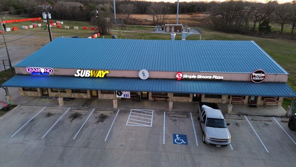 More Photos Of 5166 E FM 1187, Burleson Storefront Retail Office For Lease
