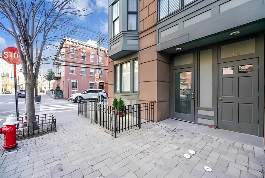 More Photos Of 133 Jackson St, Hoboken Apartments For Sale