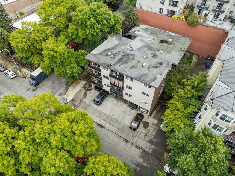 More Photos Of 2201 S Main St, Seattle Apartments For Sale