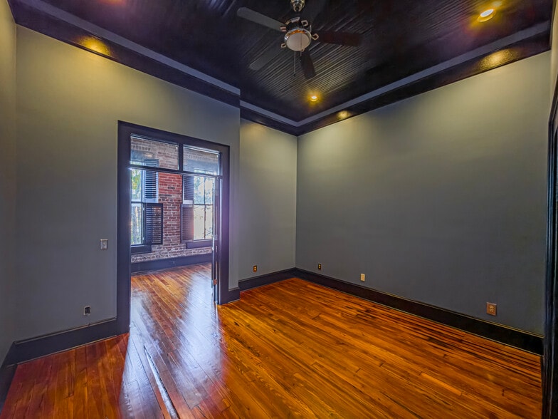 More Photos Of 105-111 W Central, Valdosta Storefront Retail Office For Sale