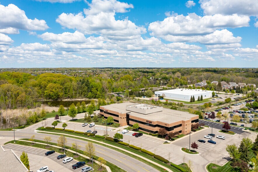 More Photos Of 28100 Cabot Dr, Novi Office For Lease