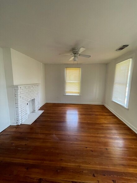 More Photos Of 618 4th St NE, Tuscaloosa Apartments For Sale