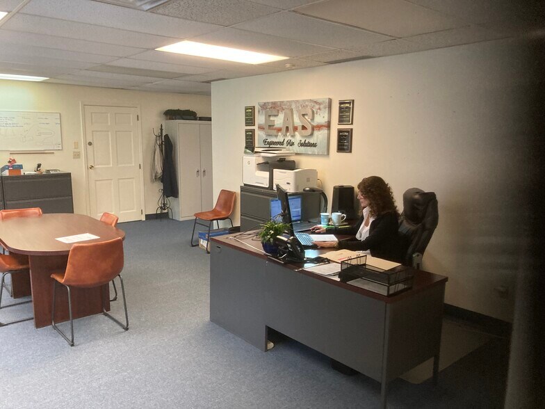 More Photos Of 914 Mount Kemble Ave, Morristown Office For Lease