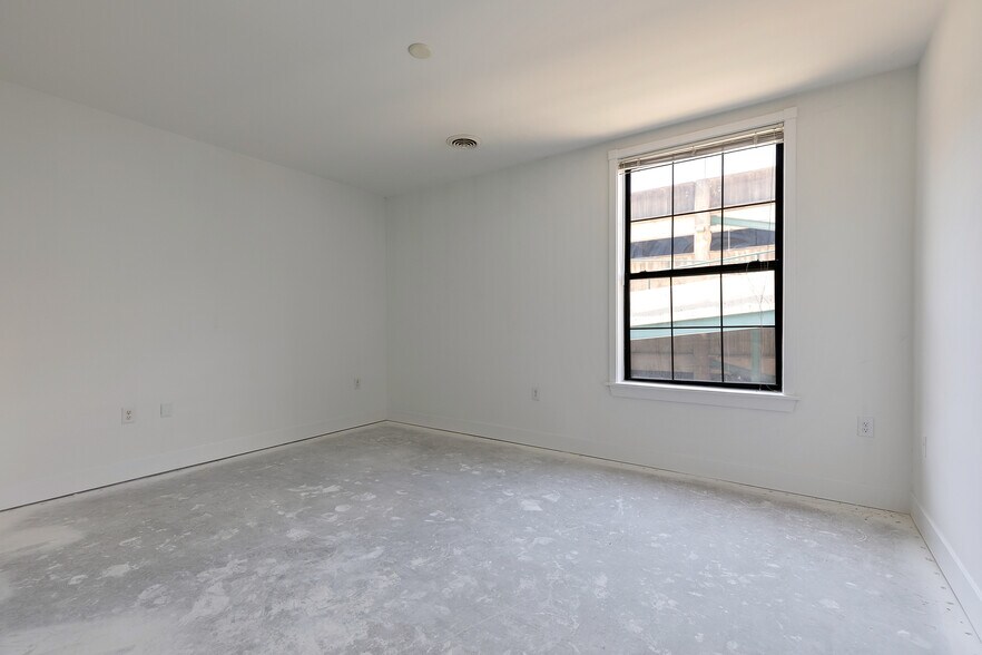 More Photos Of , Richmond Multifamily For Sale