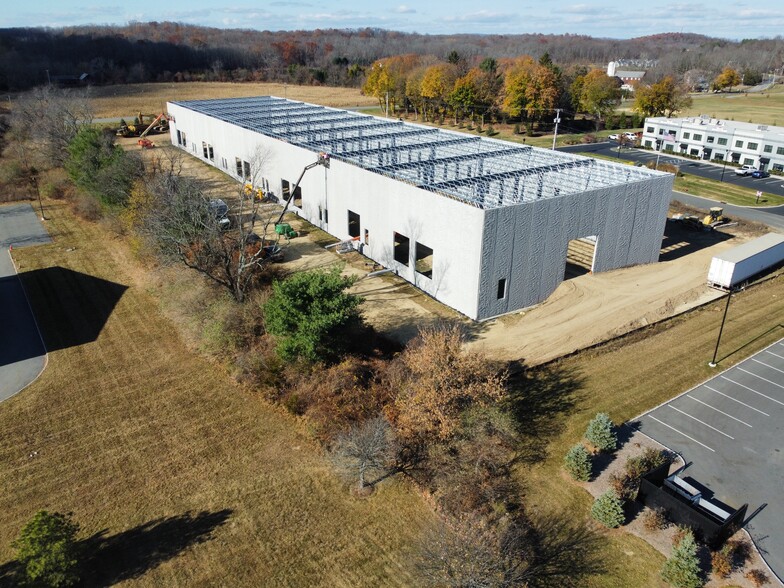 Primary Photo Of 2-4 Aaron Way, Sparta Warehouse For Lease